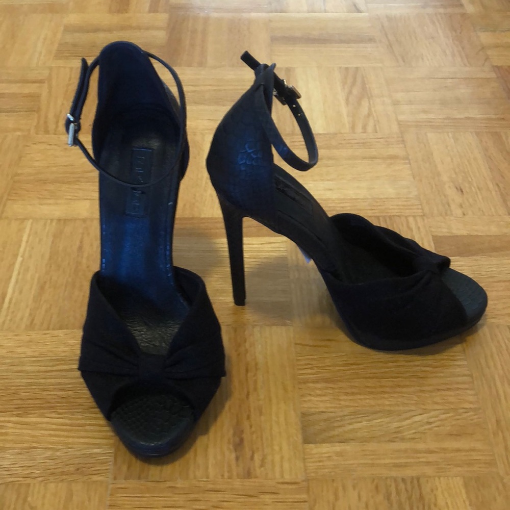 Open toe black ankle strap heels